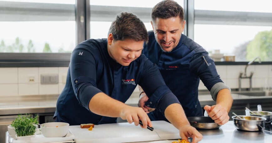 CHEF DE PARTIE - MAI BIS MITTE NOVEMBER (m/w/x), 1. Bild