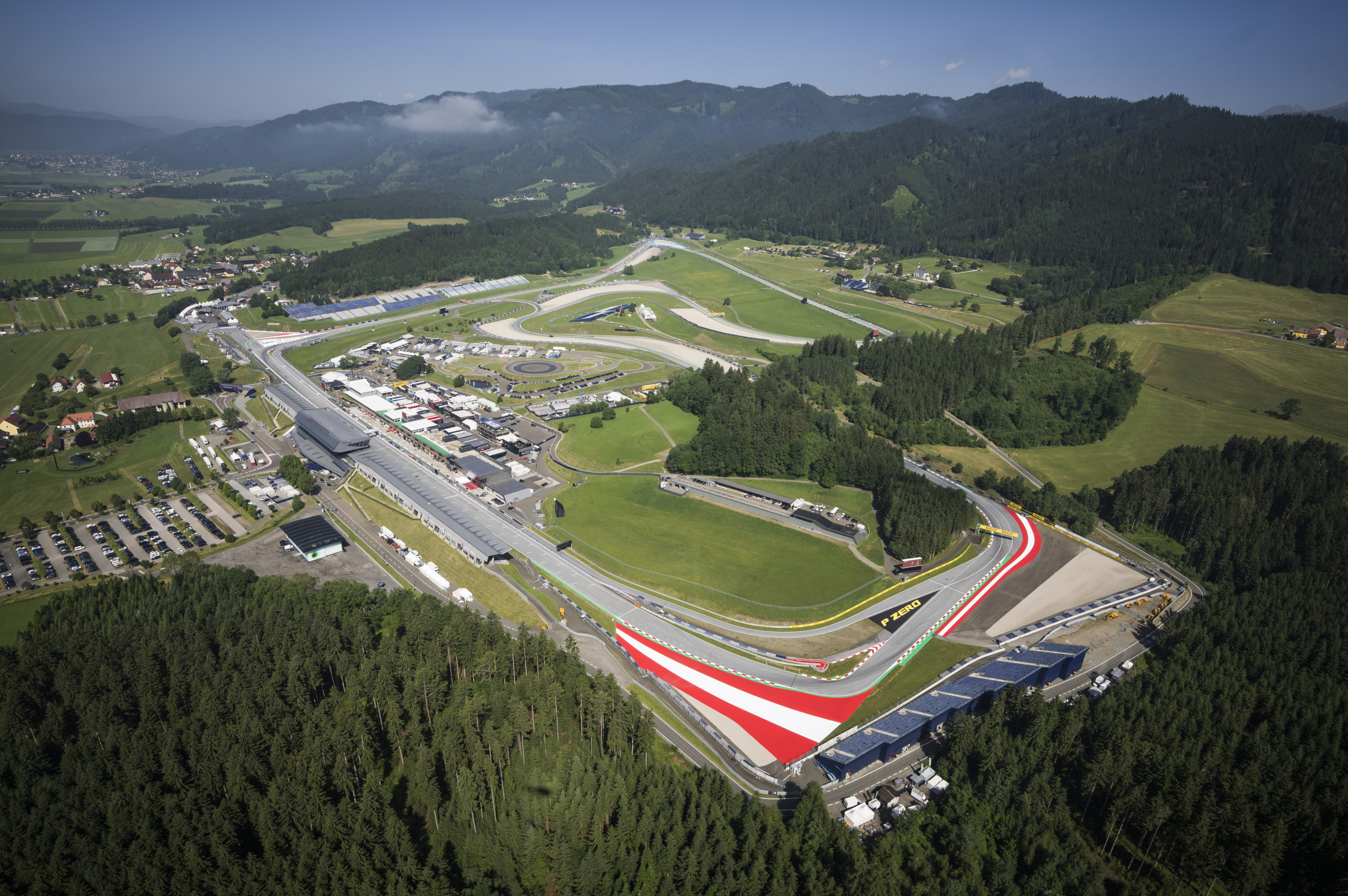 Aggregaat Sjah achter The Red Bull Ring at Spielberg I Discover now!
