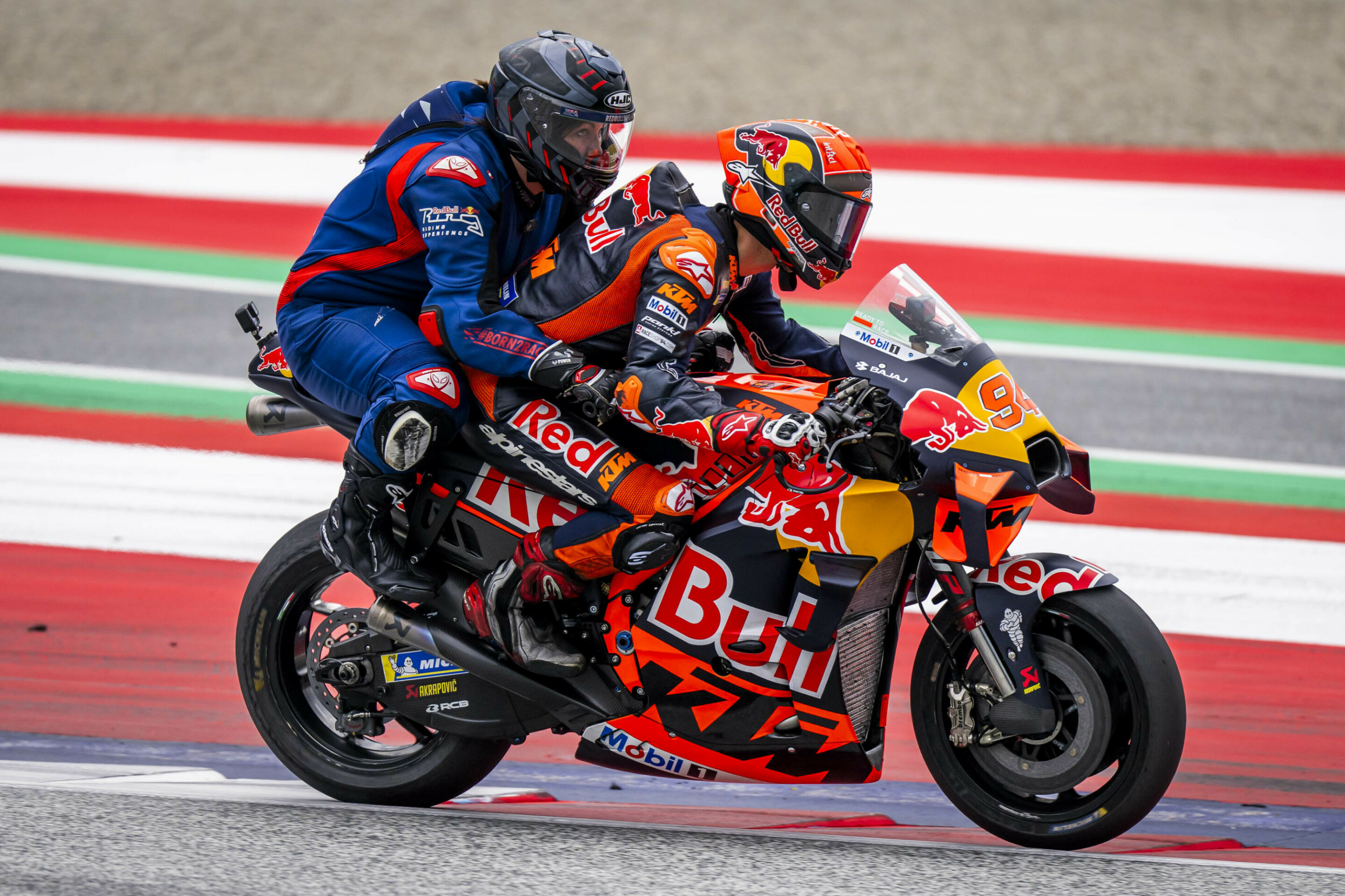 MotoGP-GIVEAWAY OF THE YEAR AT THE RED BULL RING - redbullring.com