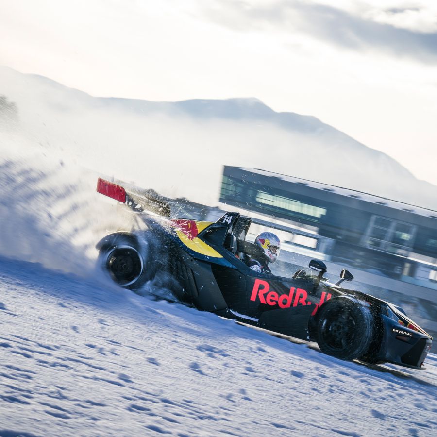 KTM X-Bow Winter Experience im Driving Center
